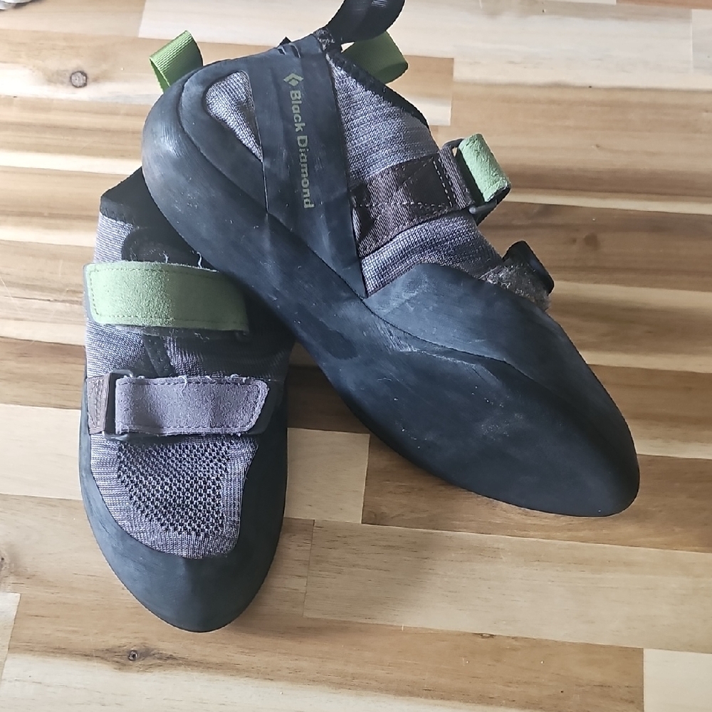 Black Diamond Green and Black Athletic Shoes for Performance